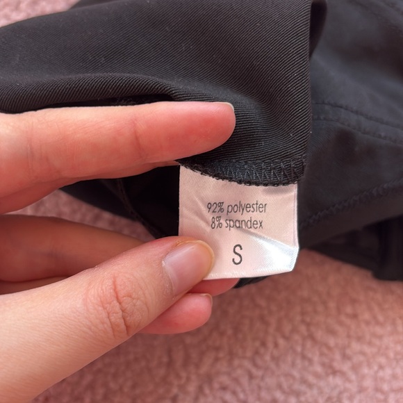 Black Top Size Small - Picture 5 of 5